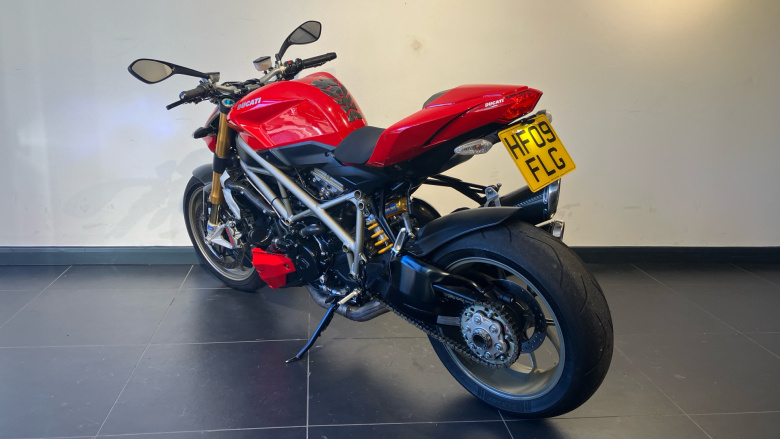 Ducati Streetfighter 1100 S